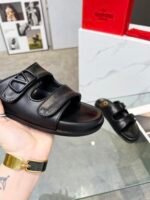 Valentino Garavani Vlogo Sandal Black - Image 3