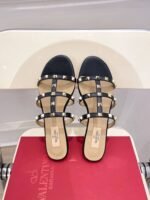 Valentino Garavani Rockstud Flat Slide Sandal Black 5W2S0C49Vod 0No - Image 5