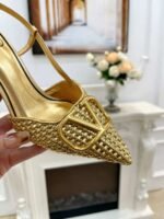 Valentino Garavani Vlogo Woven Leather Slingback Pumps Gold - Image 8