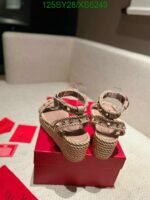 Valentino Rockstud Flatform Sandal In Calfskin Beige 2W2S0Gi3Baep45 - Image 3