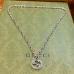 Gucci Interlocking Pendant Necklace Silver ‎455307 J8400 0811 - Image 5