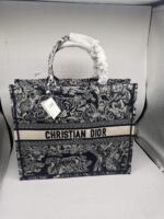 [Real Picture] 1:1 Replica Brand Luxury Quality Bags - Image 2