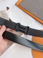 Hermes Leather Belt With H Buckle Black 38Mm - Image 3