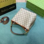 Gucci Gg Emblem Mini Bucket Bag Beige And Dark Brown 21Cm ‎815118 Fad6L 9758 - Image 4
