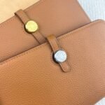 Hermes Dogon Duo Long Wallet Brown 20Cm - Image 9