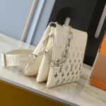 Louis Vuitton Coussin PM Cream 26Cm M11986 - Image 4