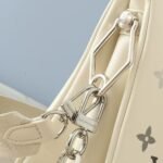Louis Vuitton Coussin PM Cream 26Cm M11986 - Image 6