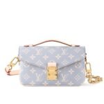 Louis Vuitton Pochette Métis East West Coated Canvas Trianon 21Cm M12429