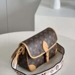 Louis Vuitton Diane Monogram Canvas Black 24Cm M45985 - Image 2