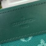 Louis Vuitton Pochette Voyage Souple Green 21Cm M12665 - Image 5