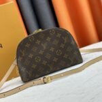 Louis Vuitton Be Alma Monogram Canvas Beige Tag 22Cm - Image 4