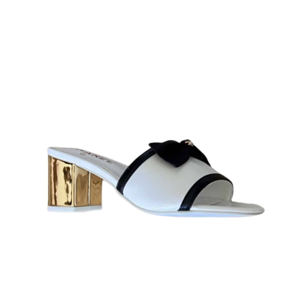 CNSB1-7 Chanel Grosgrain Ribbon Bow Mule Leather White - Image 1