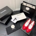 Chanel Interlocking Cc Logo Ballet Flats Red - Image 10