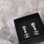 Chanel Crystal Cc Drop Earrings Gold - Image 3