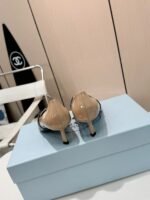 Prada Two Tone Toe Kitten Heels In Black And Beige - Image 3